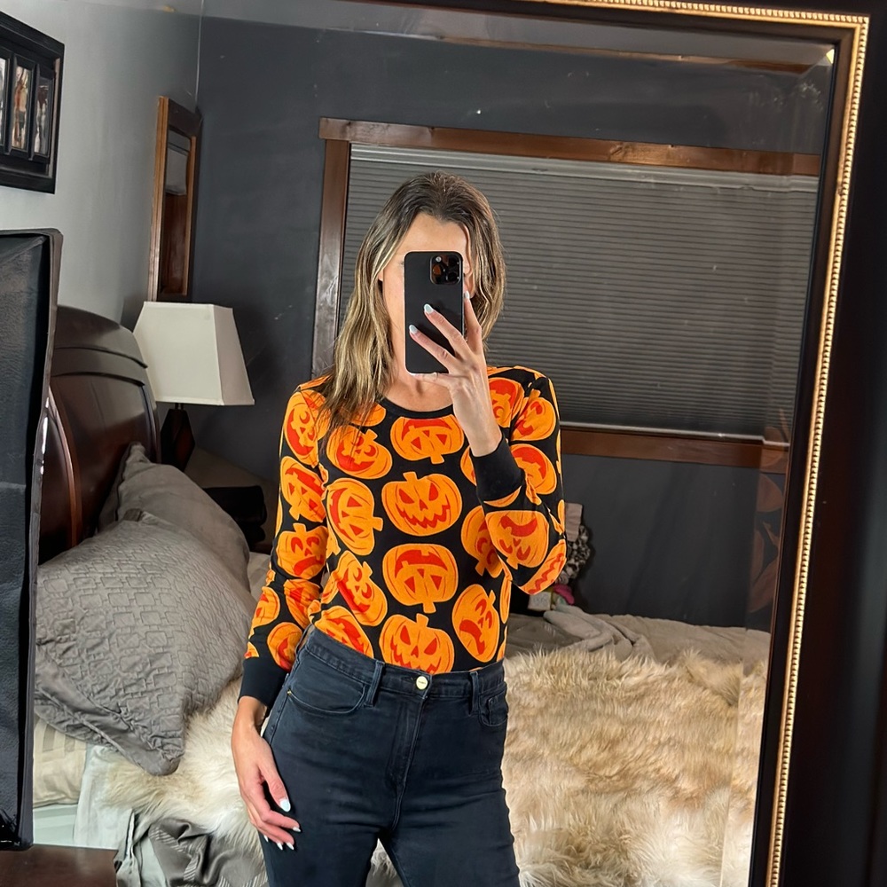 Hyde & EEK! Pumpkin Jack O Lantern Halloween Top XS